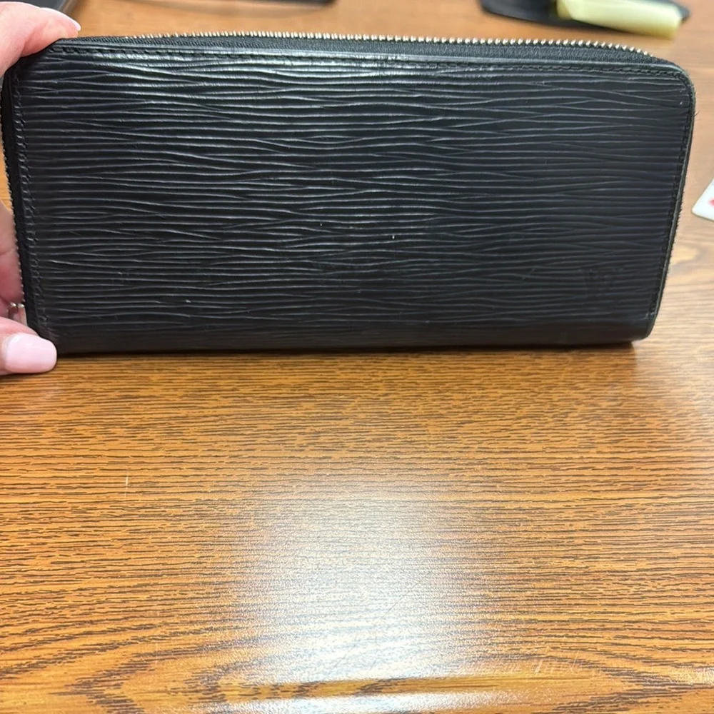 Louis Vuitton Black Epi Leather Wallet - Picture 1 of 14